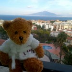 Evie visit Sorrento - nice view