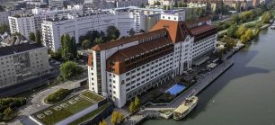 Hilton Vienna Danube Hotel