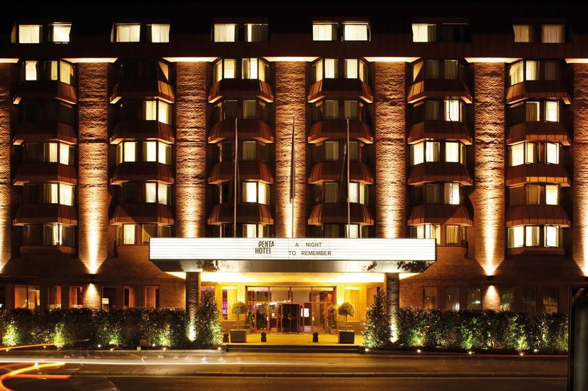 E&V Confirms X2 1 & 1/2 day Residential Conferences at the Penta Hotel Reading